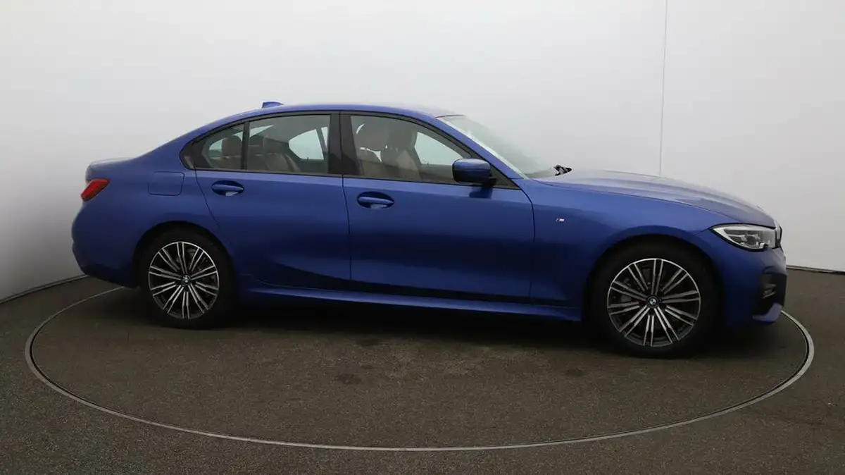 2019-bmw-3-series-20-330e-m-sport-plus-pack-big-46