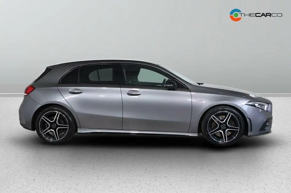 2022-mercedes-benz-a-class-20-a250-amg-line-premium-edition-hatchback-5d-big-9
