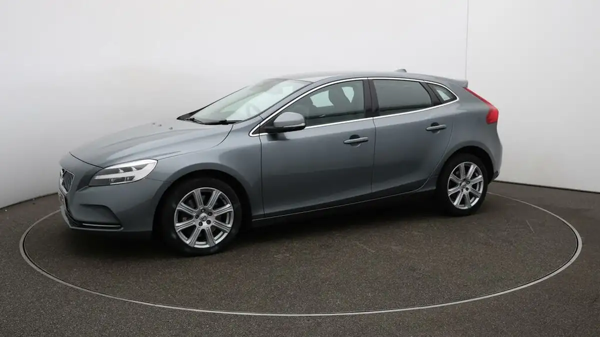 2018-volvo-v40-15-t3-inscription-big-65