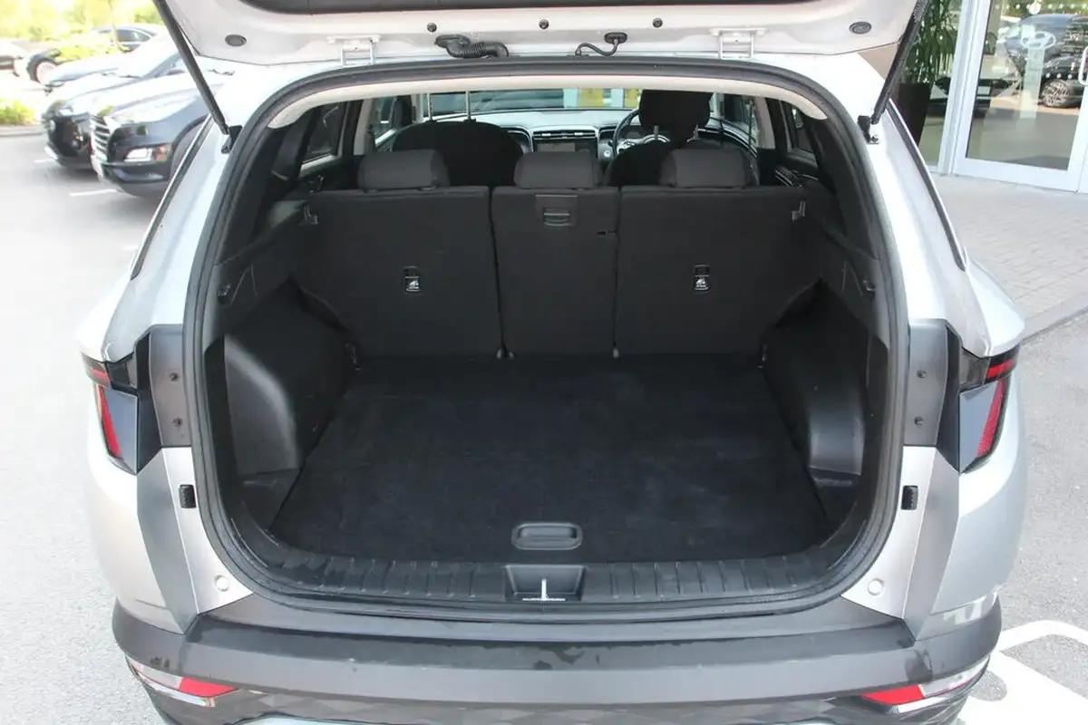 2022-hyundai-tucson-16-t-gdi-premium-150ps-big-6
