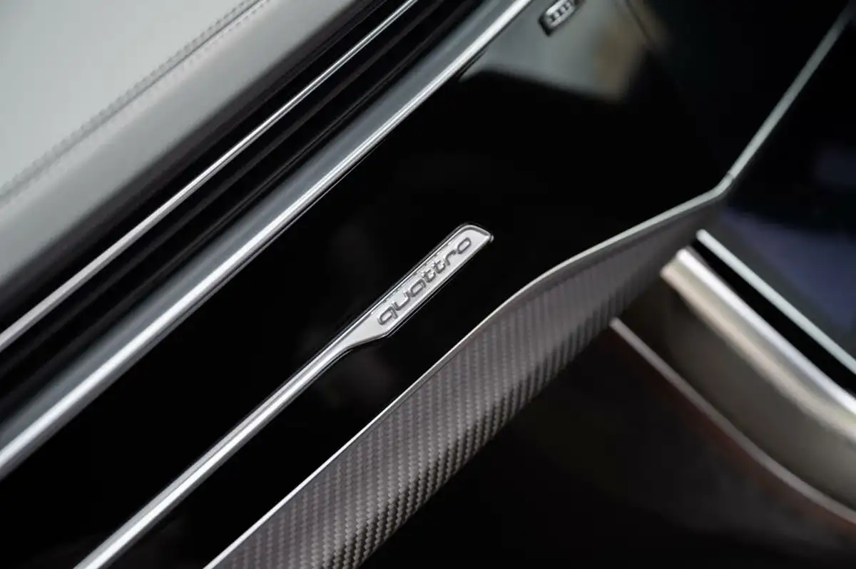 2020-audi-rs-q8-40-tfsi-vorsprung-big-55