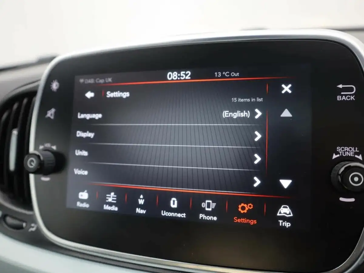 2020-fiat-500-10-launch-edition-big-28