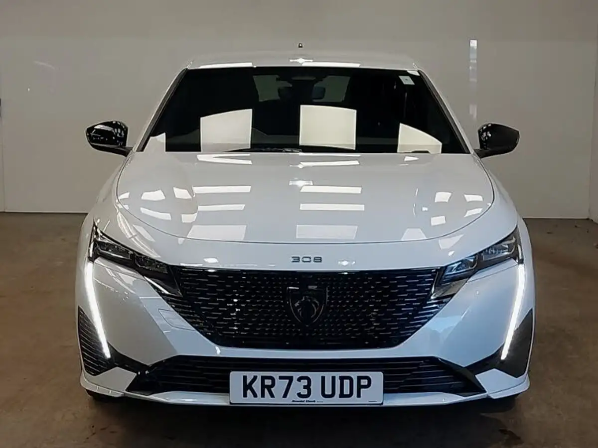 2023-peugeot-308-12-puretech-gt-130ps-ss-eat8-big-18