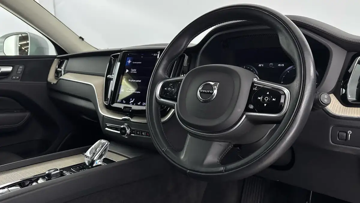 2021-volvo-xc60-20td-b4-inscription-awd-big-8