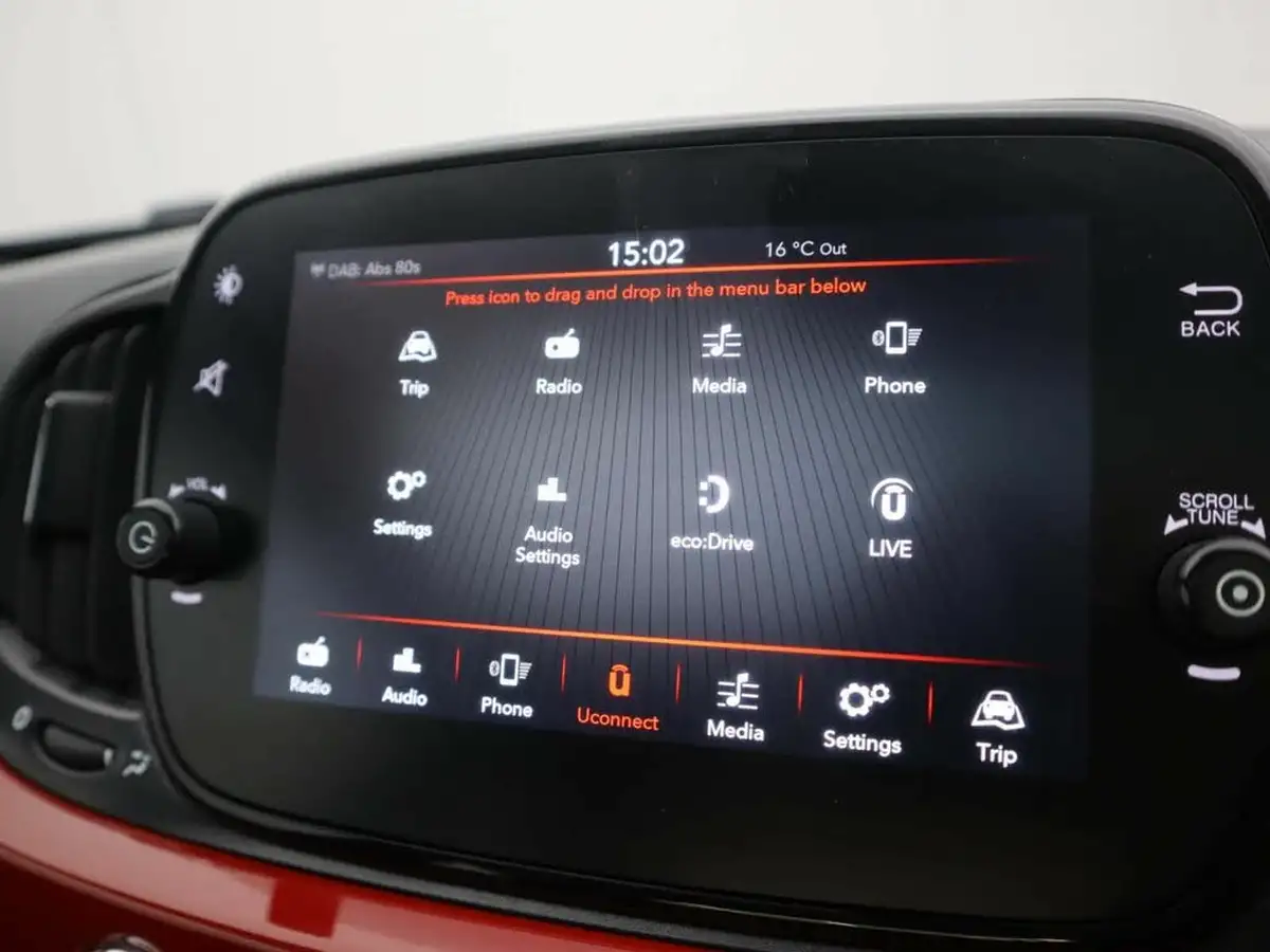 2021-fiat-500-10-lounge-big-24