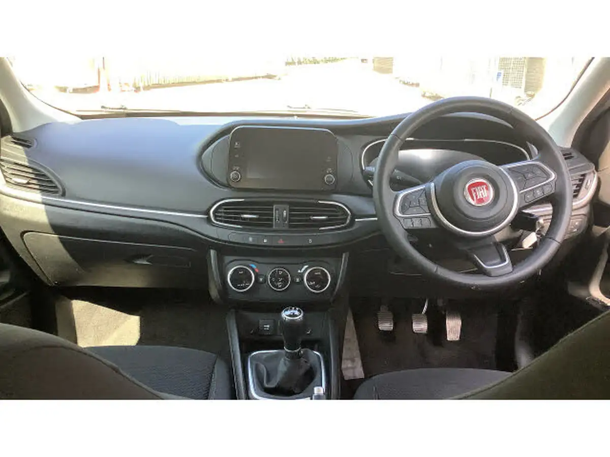 2021-fiat-tipo-10-life-hatchback-big-9