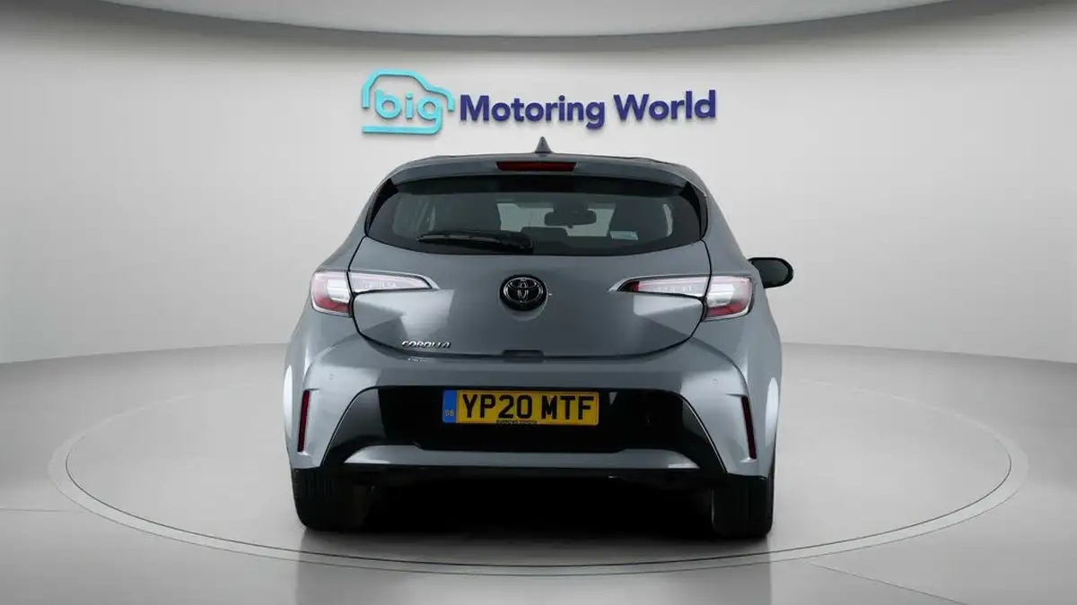 2020-toyota-corolla-12-vvt-i-icon-tech-trk-hatchback-big-6