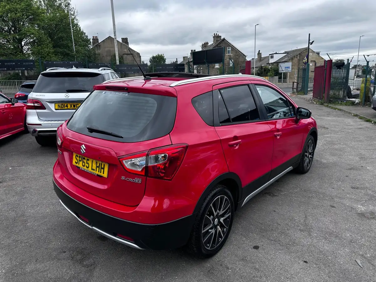2015-suzuki-s-cross-16-ddis-sz5-big-11