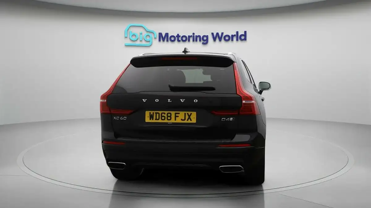 2018-volvo-xc60-20td-d4-r-design-4x4-geartronic-big-6