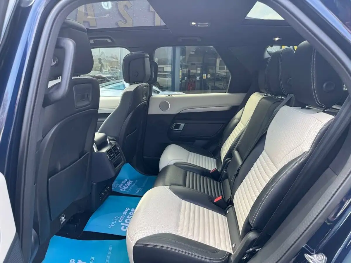 2021-land-rover-discovery-30-d300-r-dynamic-se-big-22