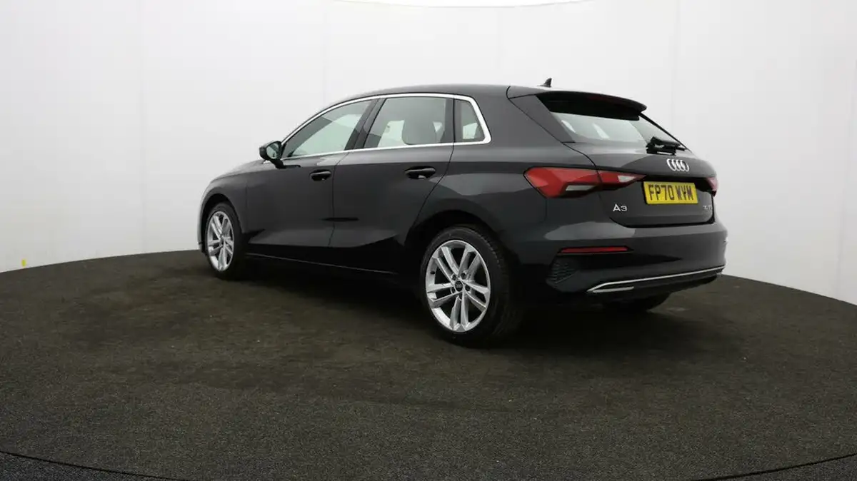 2020-audi-a3-10-30-tfsi-110ps-sportback-5d-big-4