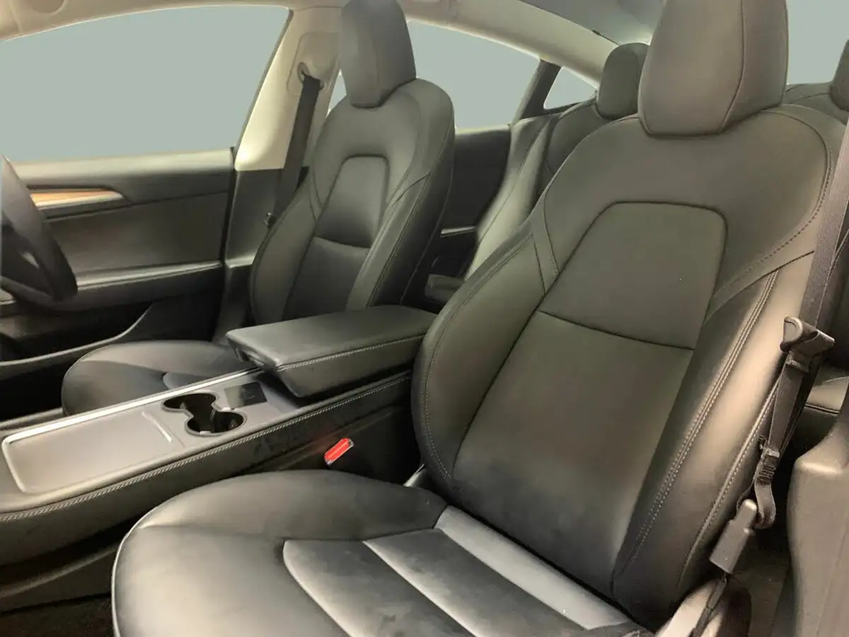 2022-tesla-model-3-e-long-range-big-7