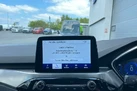 2022-ford-kuga-small-26