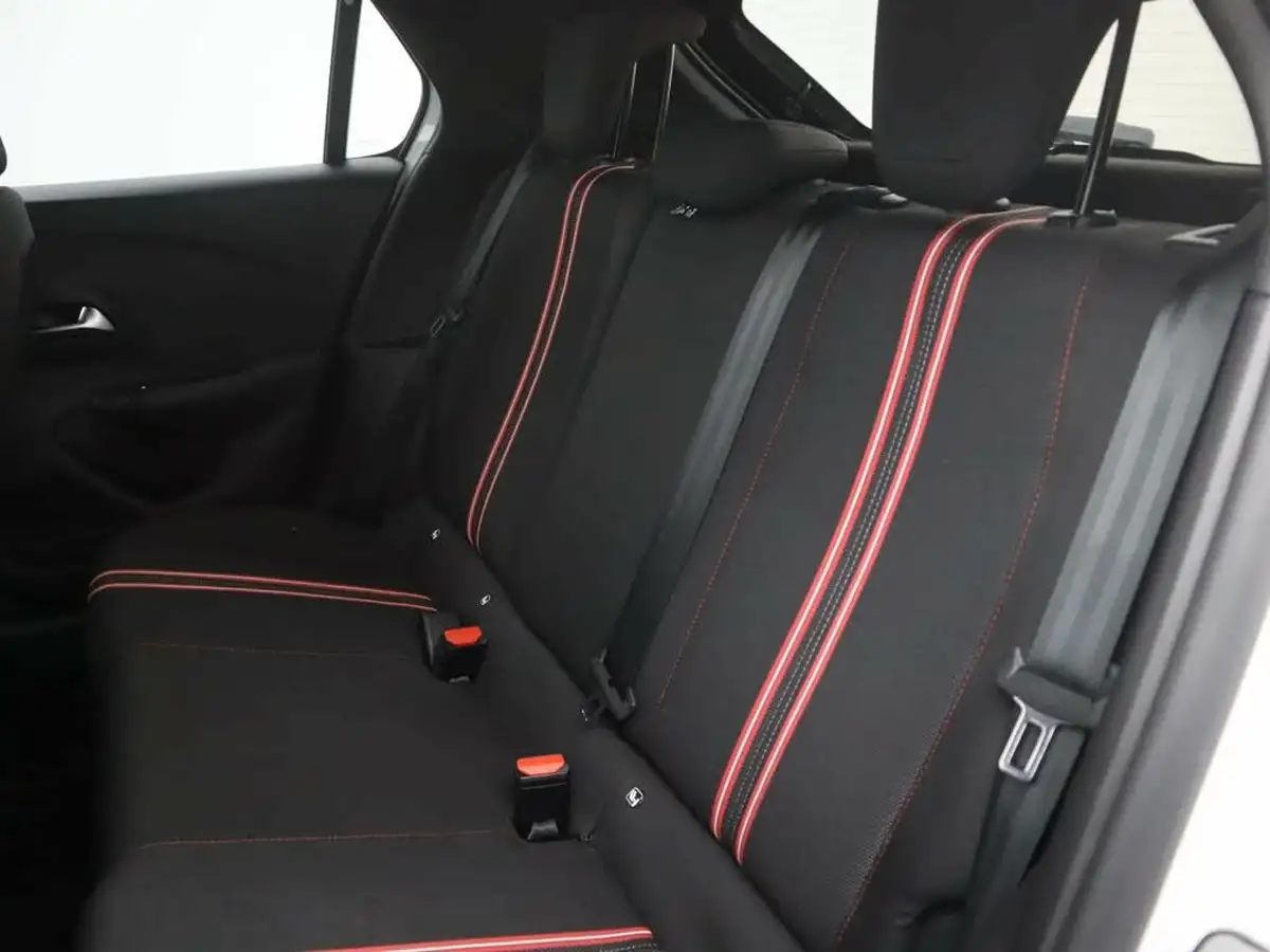 2023-vauxhall-corsa-12i-gs-big-14
