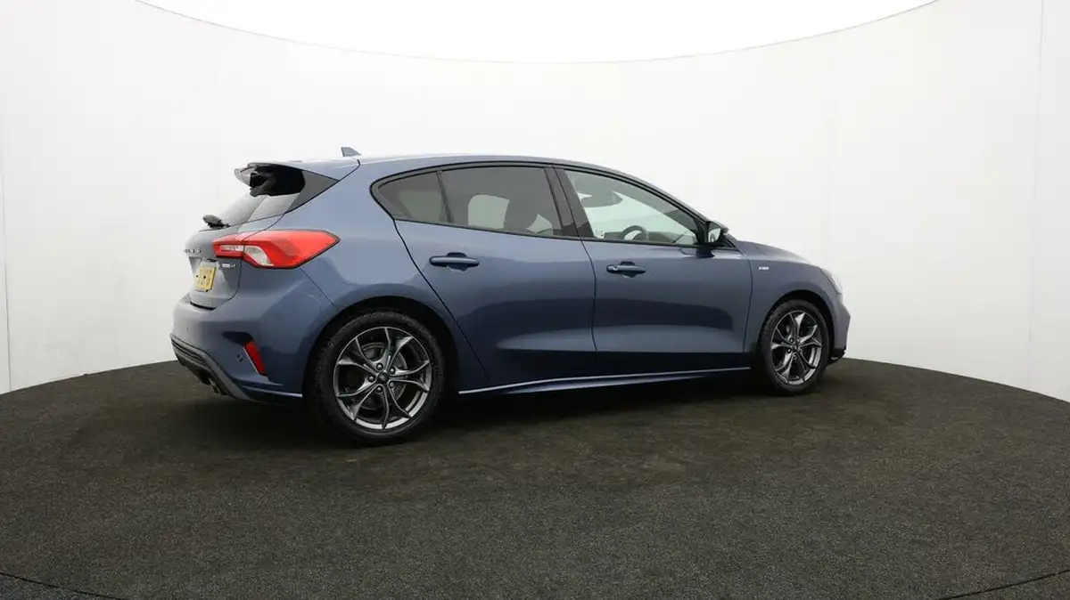 2021-ford-focus-10t-st-line-edition-125ps-hatchback-big-35