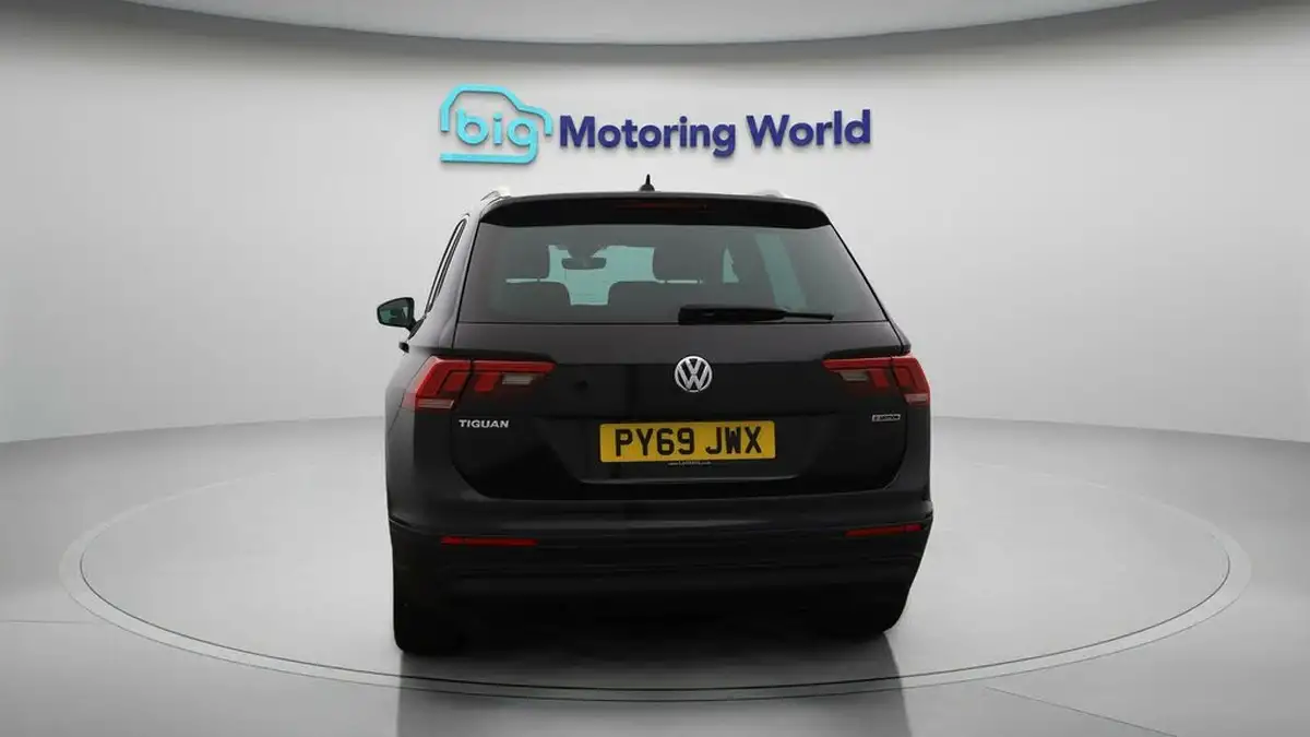 2019-volkswagen-tiguan-20tdi-r-line-tech-150ps-4motion-dsg-big-37