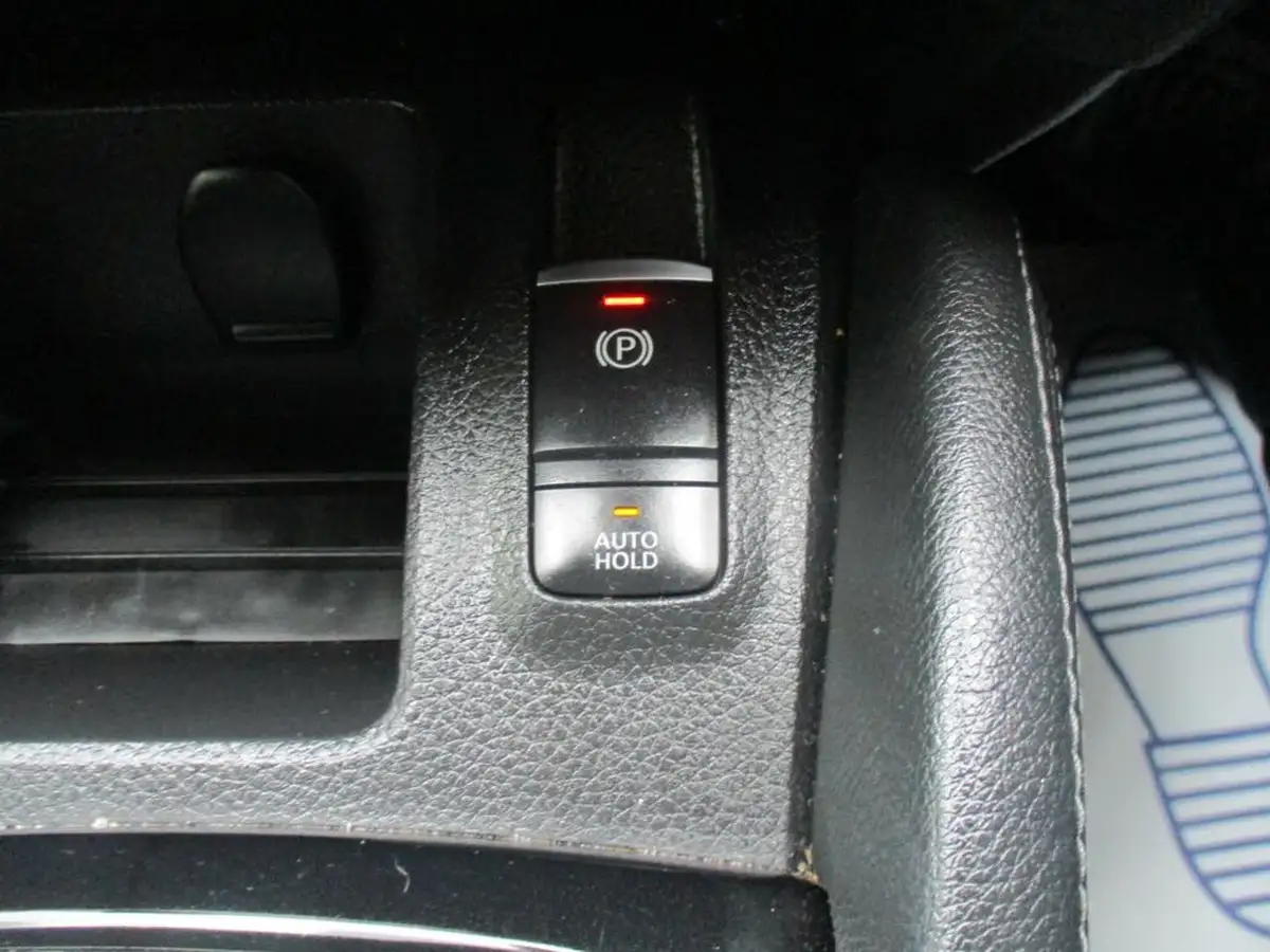 2020-nissan-qashqai-13-dig-t-acenta-premium-140ps-big-25