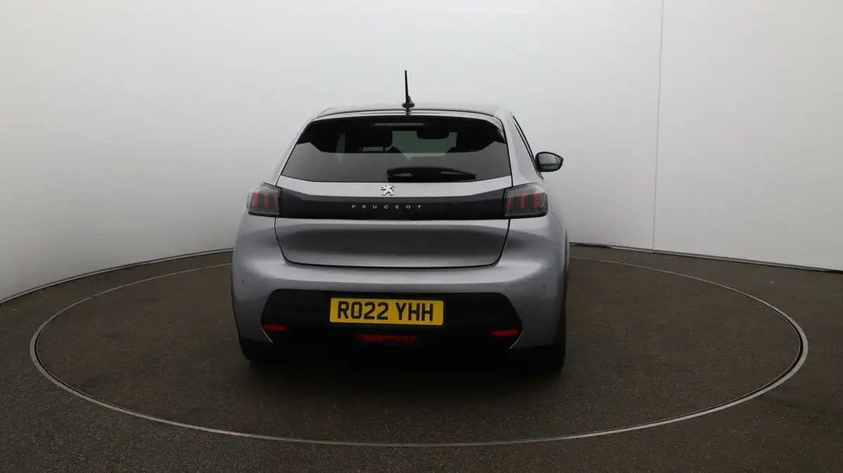 2022-peugeot-208-e-gt-136bhp-50kwh-big-6