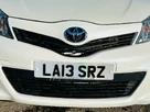 2013-toyota-yaris-small-26
