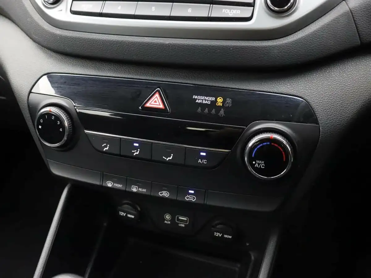 2017-hyundai-tucson-17crdi-blue-drive-s-big-26