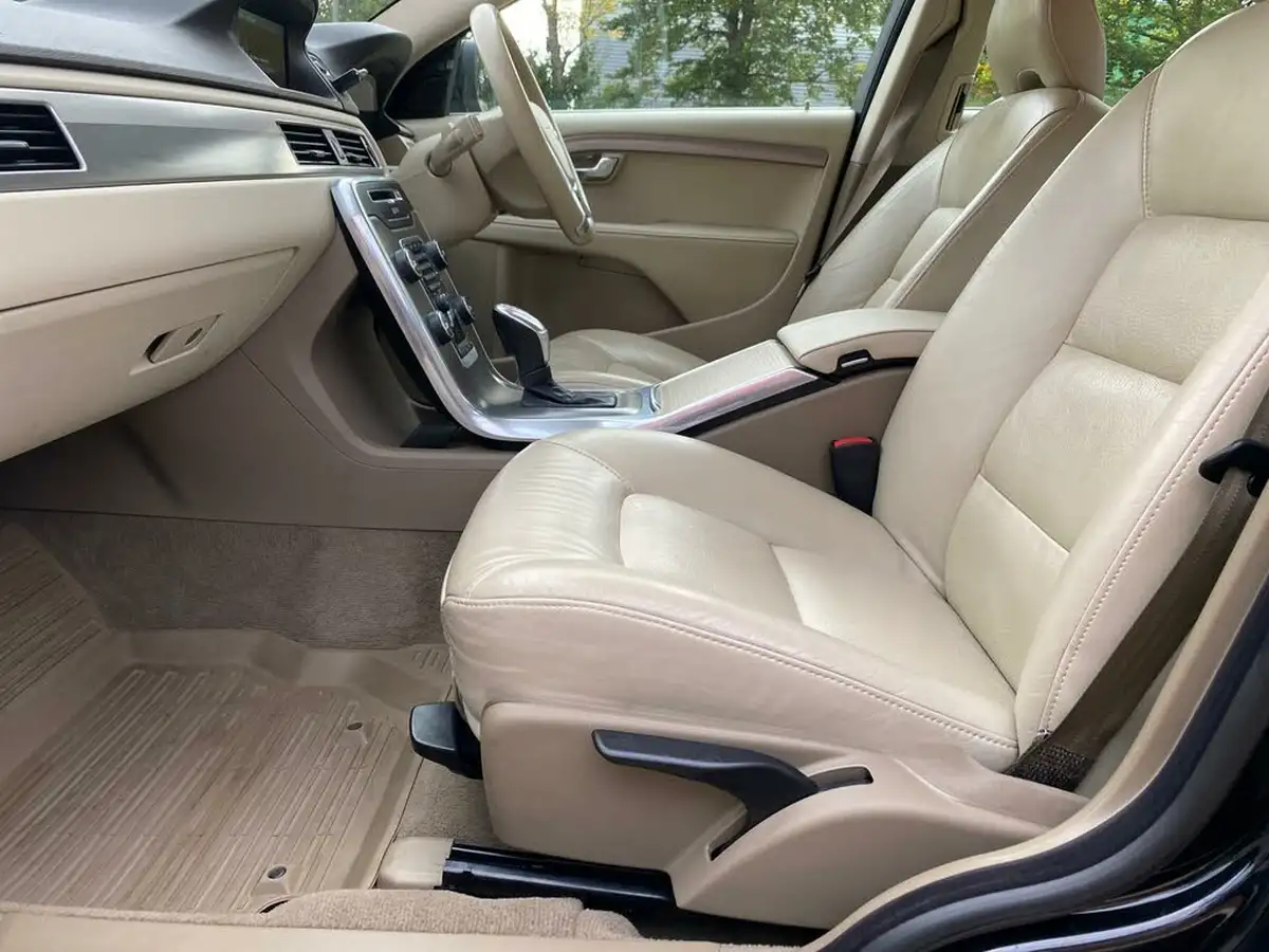 2013-volvo-s80-16td-d2-se-lux-big-44