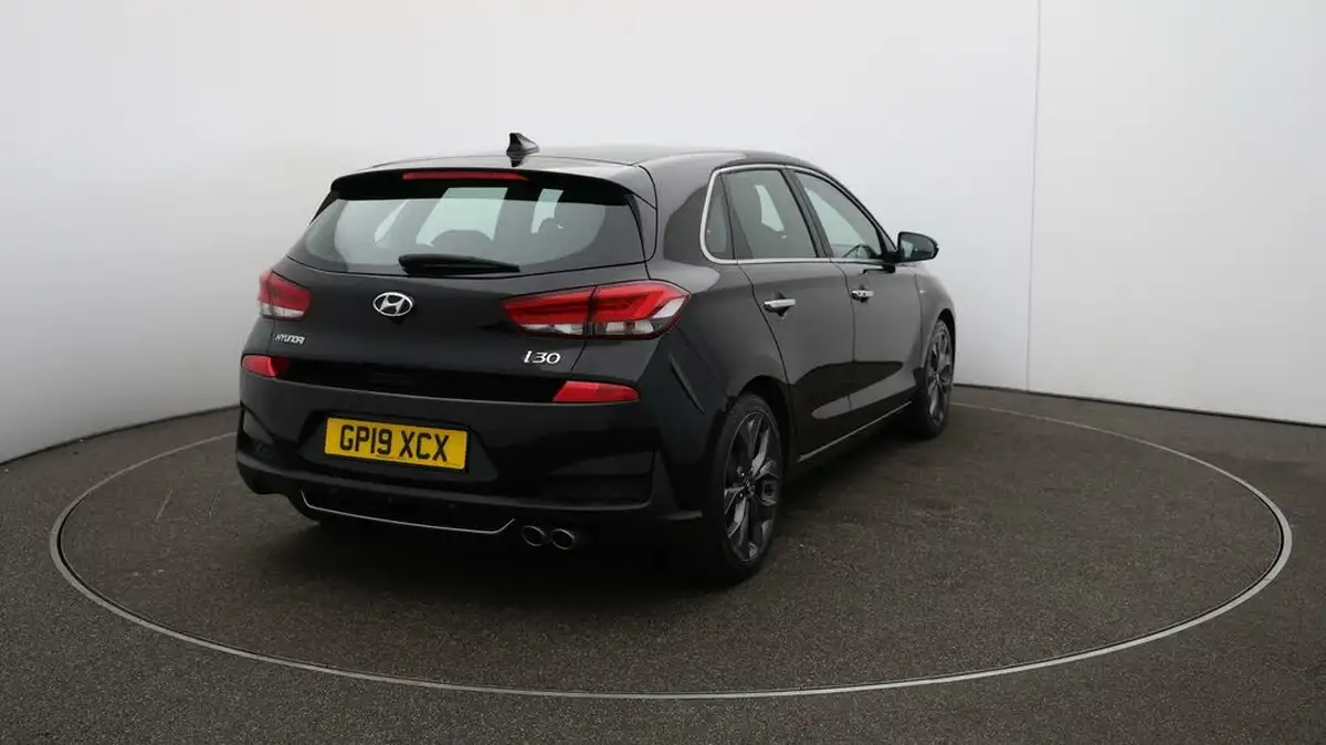 2019-hyundai-i30-14-t-gdi-n-line-hatchback-big-57
