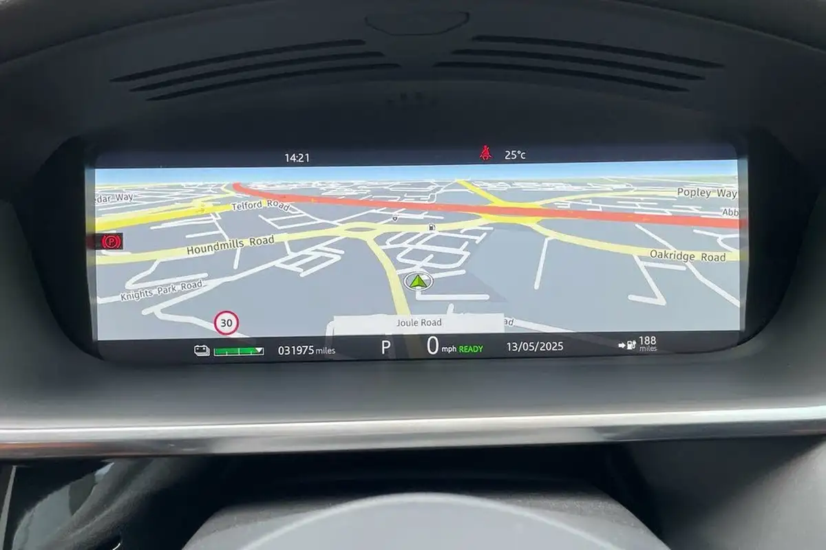 2019-jaguar-i-pace-ev400-hse-big-23