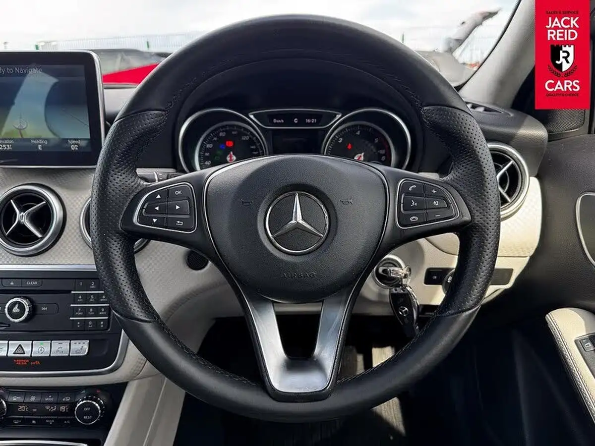 2016-mercedes-benz-a-class-15d-a180d-sport-premiumss-big-10