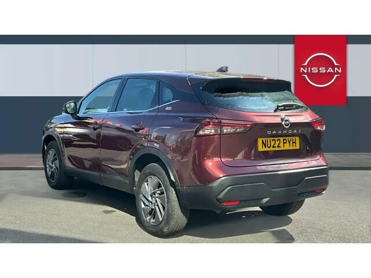 2022-nissan-qashqai-13-dig-t-acenta-premium-140ps-big-1