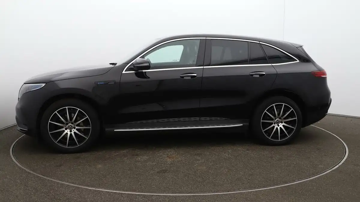 2021-mercedes-benz-eqc-e-eqc-400-amg-line-big-64