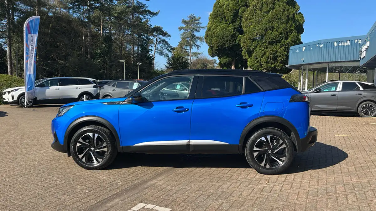 2021-peugeot-2008-suv-12-puretech-gt-big-5