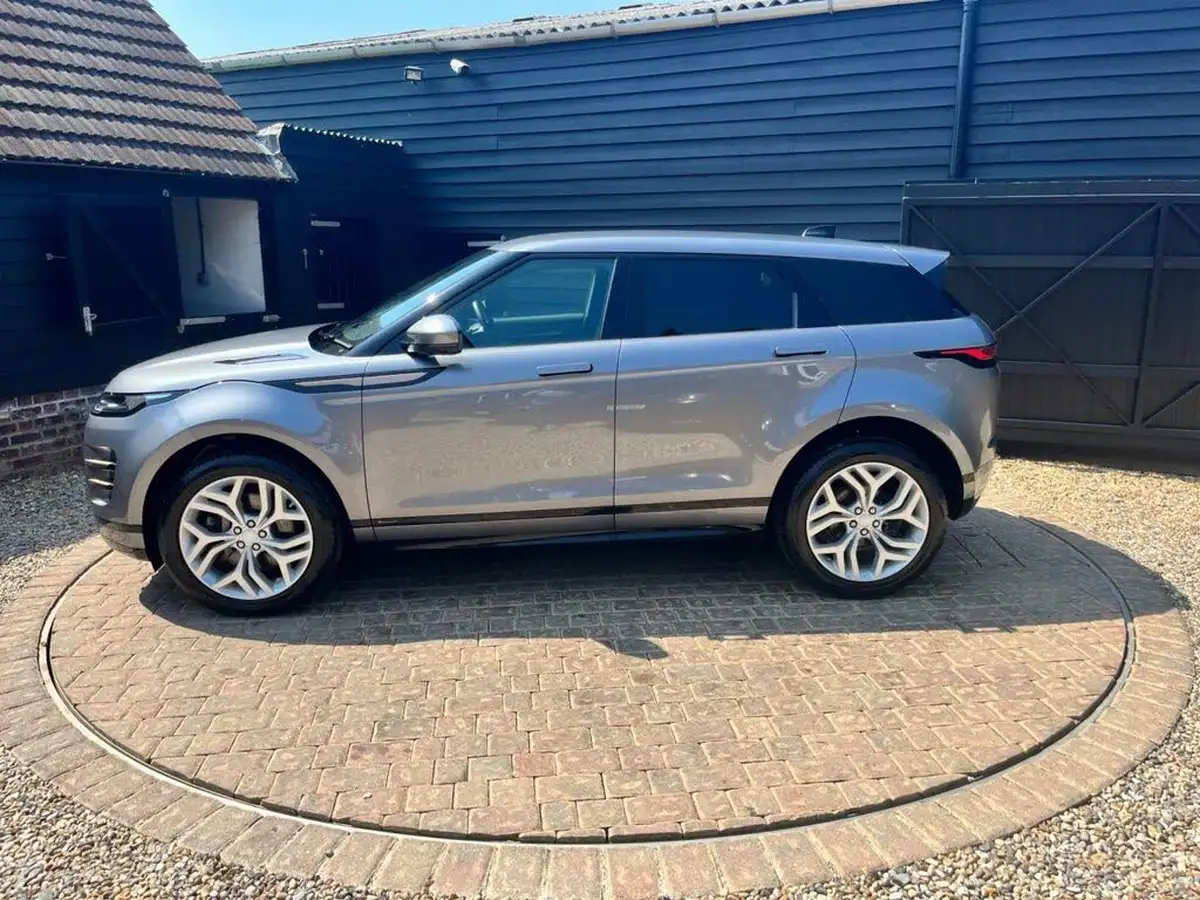 2019-land-rover-range-rover-evoque-20-d150-r-dynamic-s-big-32