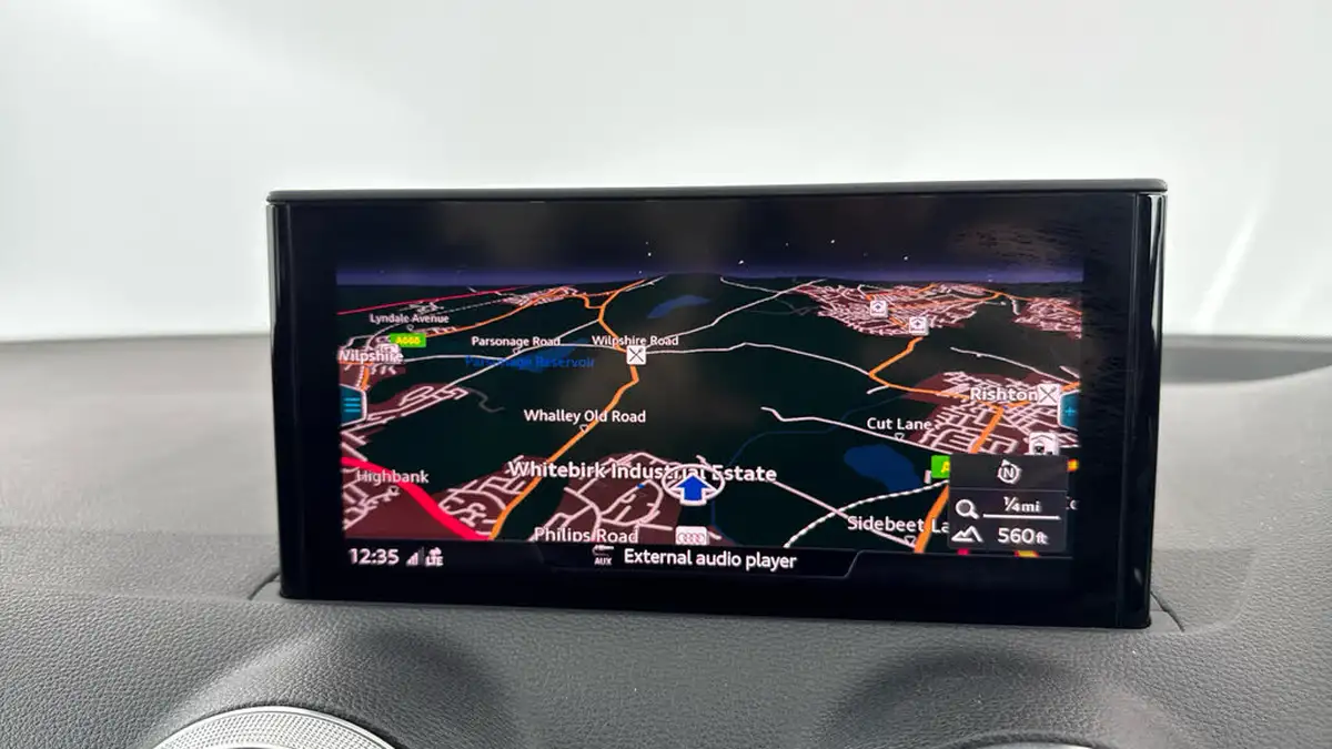 2021-audi-q2-10-30-tfsi-s-line-big-17