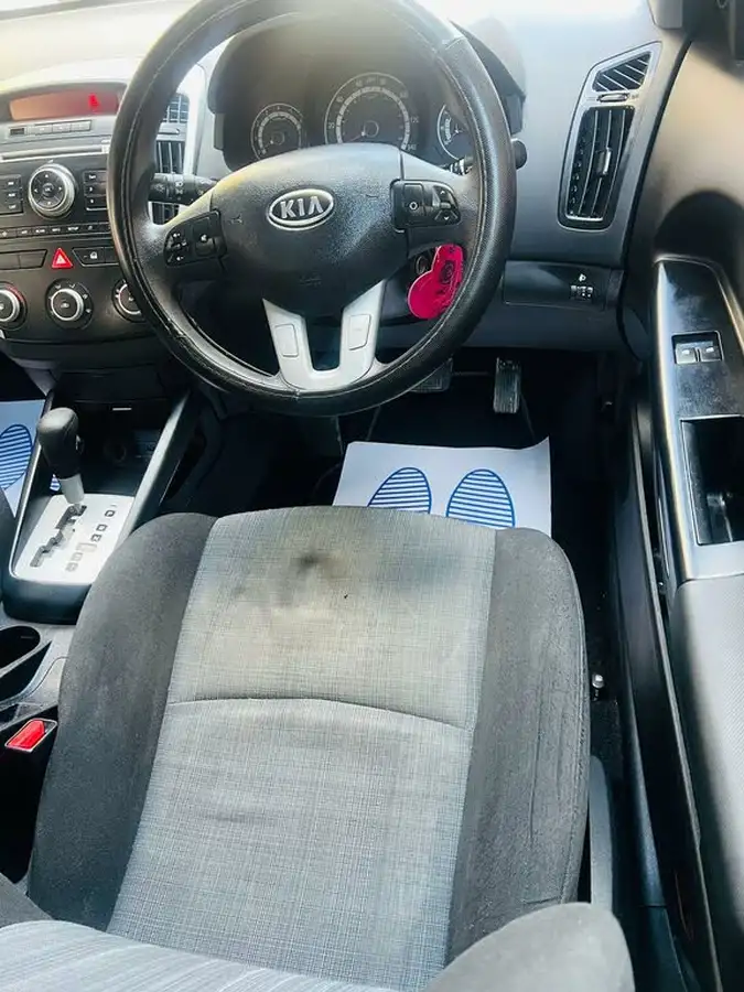 2010-kia-ceed-16-1-big-20