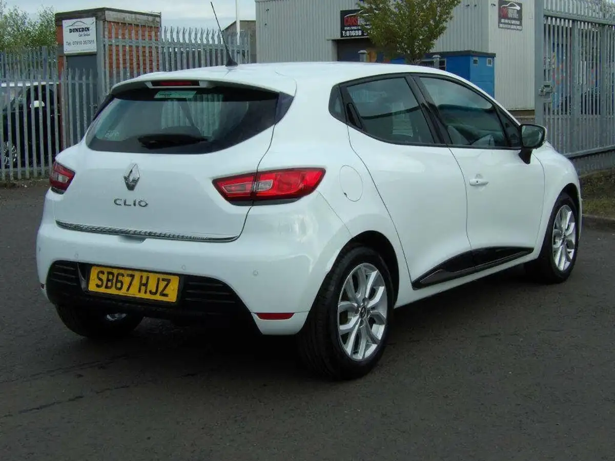 2018-renault-clio-12-dynamique-nav-big-6