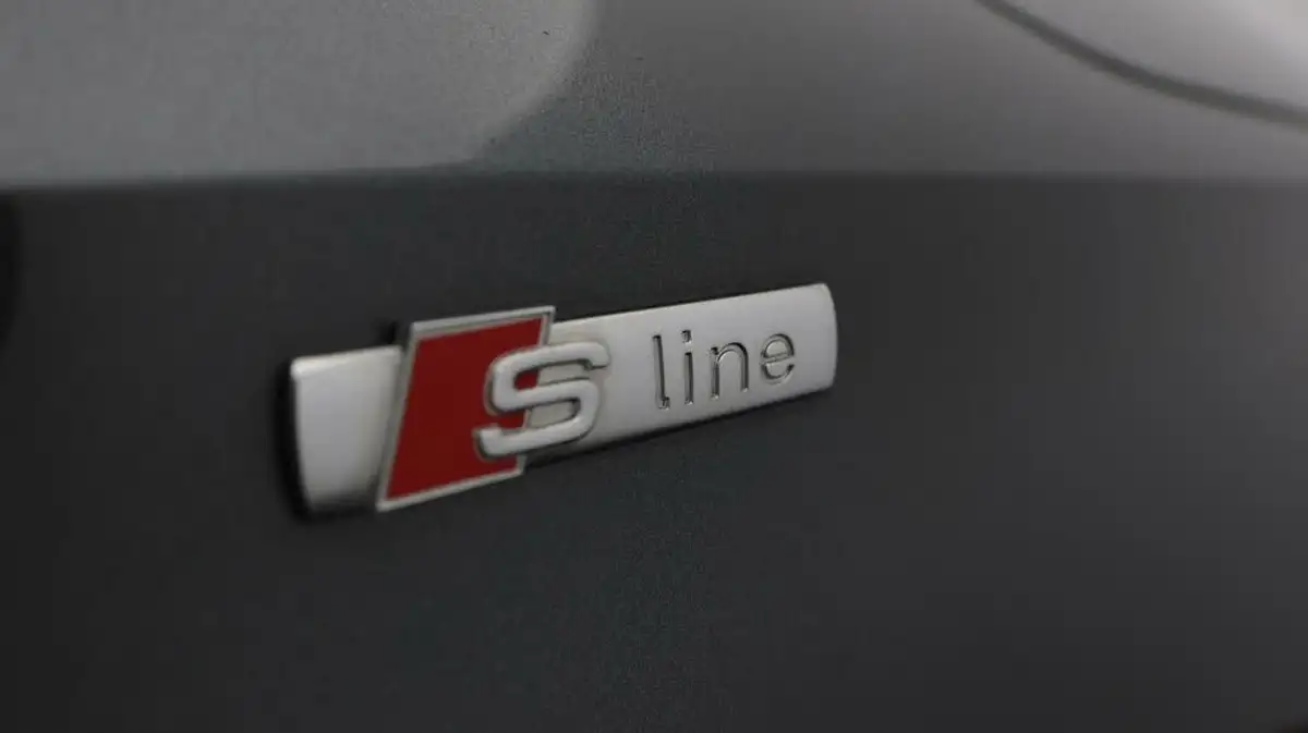 2021-audi-a3-10-30-tfsi-s-line-sportback-5d-big-21