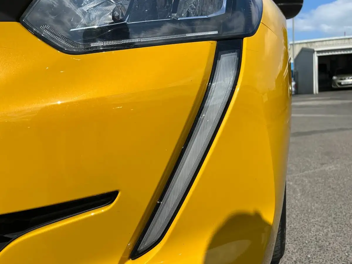 2022-peugeot-208-12-puretech-active-premium-75ps-big-21