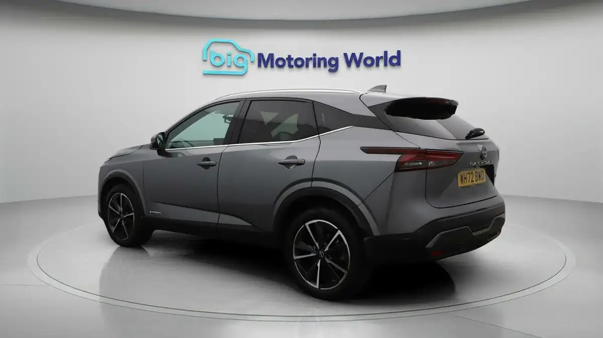2023-nissan-qashqai-15-tekna-big-5