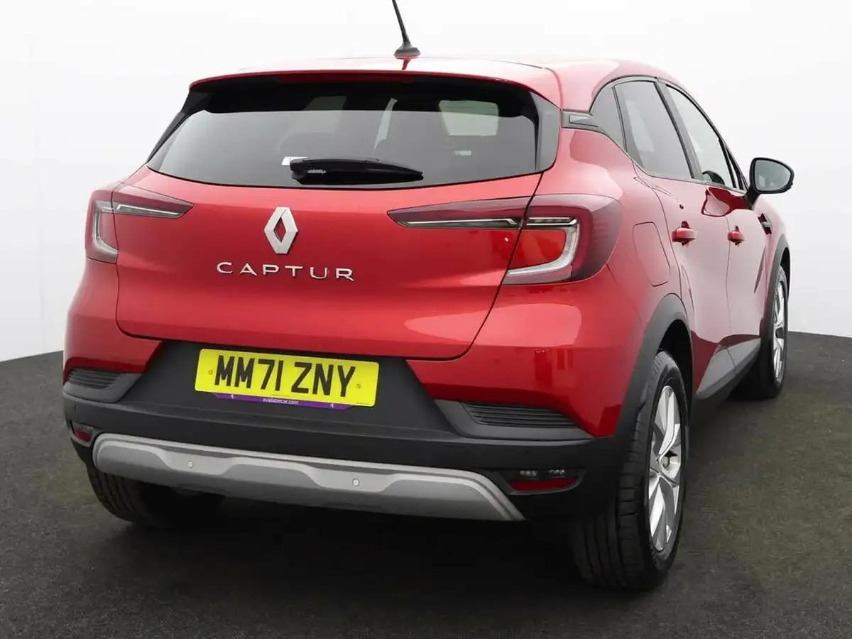 2022-renault-captur-13-tce-iconic-edition-big-5