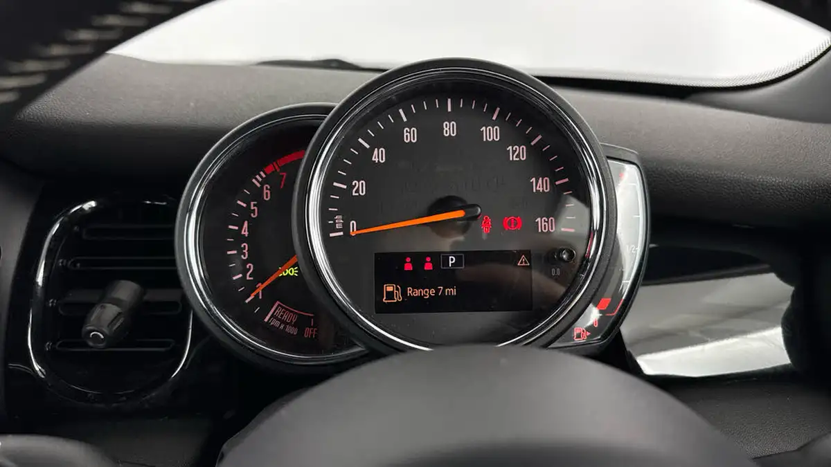 2021-mini-cooper-20-cooper-s-sport-hatchback-3d-auto-big-12