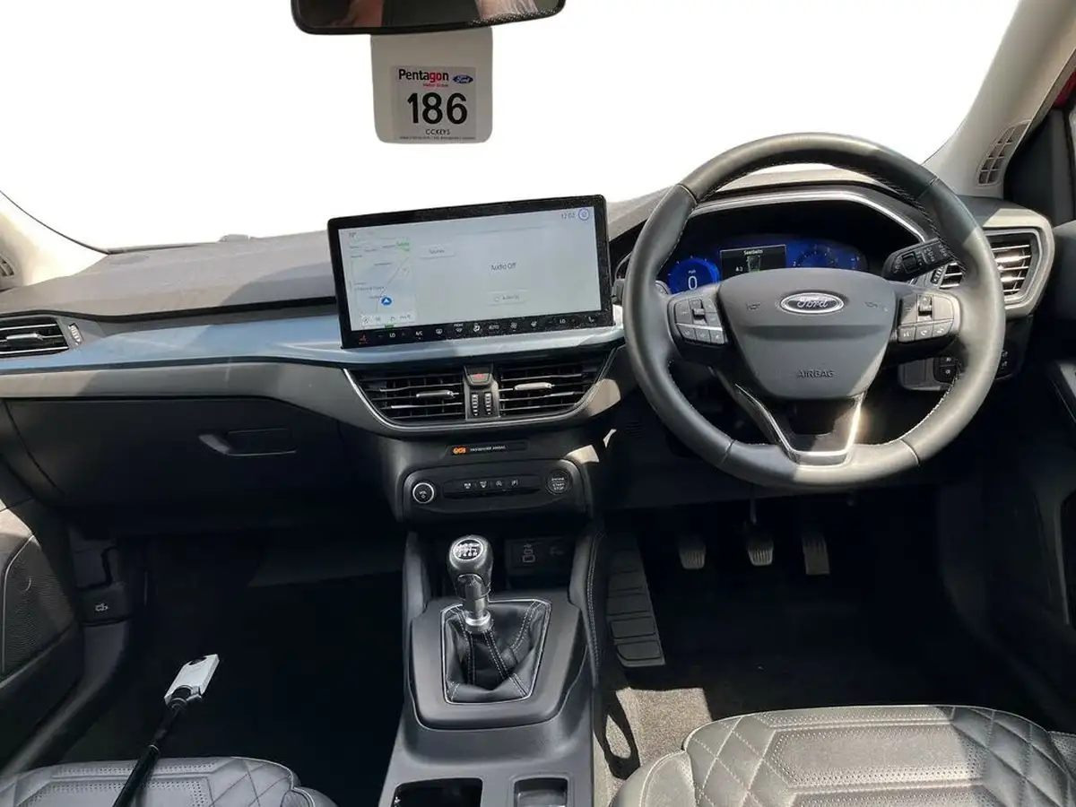 2022-ford-focus-big-7