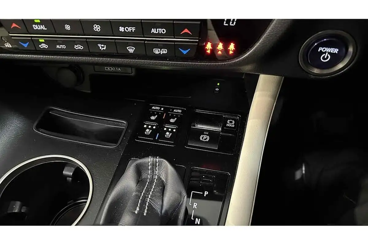 2022-lexus-rx-450h-35-rx-big-55