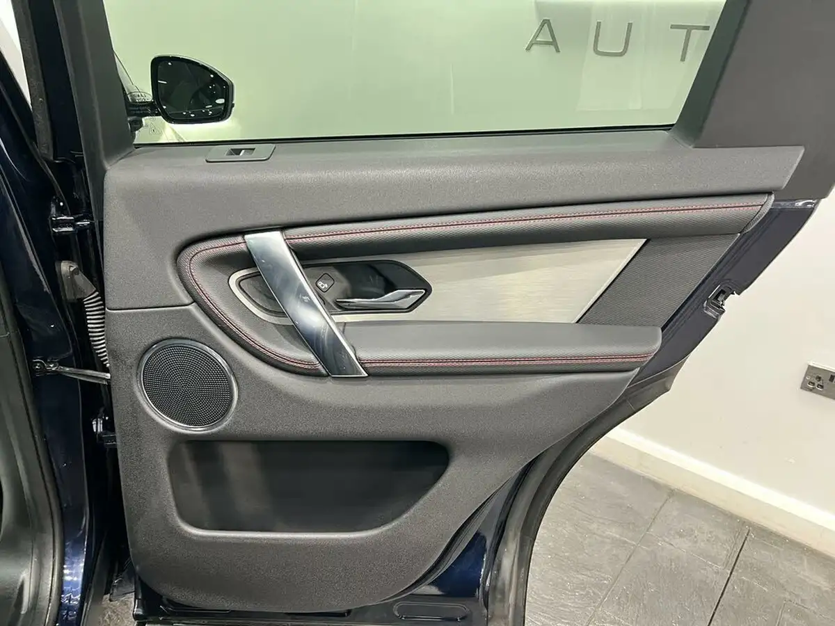 2021-land-rover-discovery-sport-20-d200-r-dynamic-se-big-75