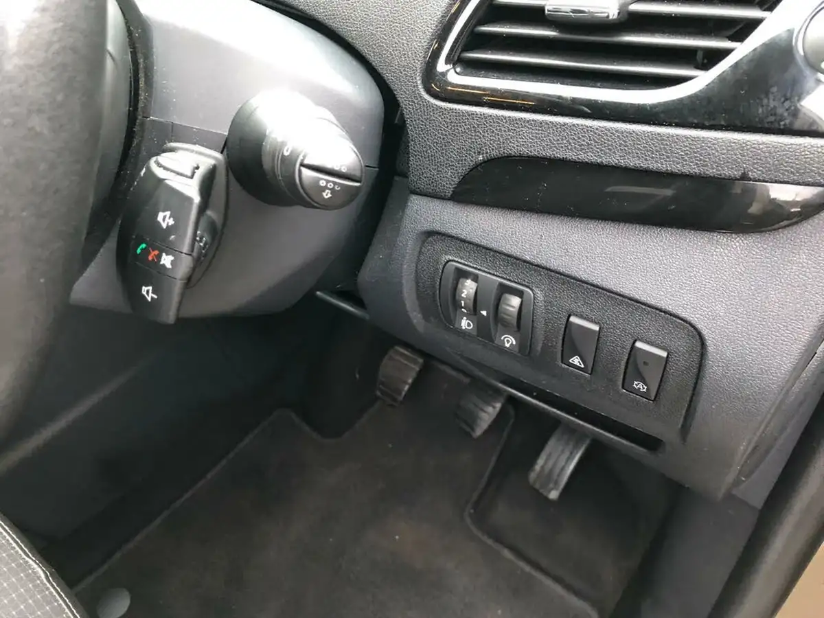 2014-renault-scenic-15td-dynamique-tom-tom-energy-ss-big-18