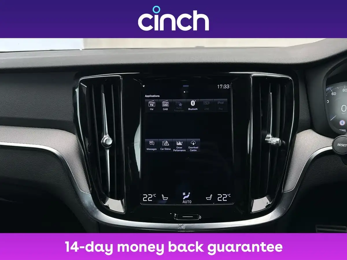 2021-volvo-v60-20-t6-r-design-350bhp-plug-in-hybrid-big-38