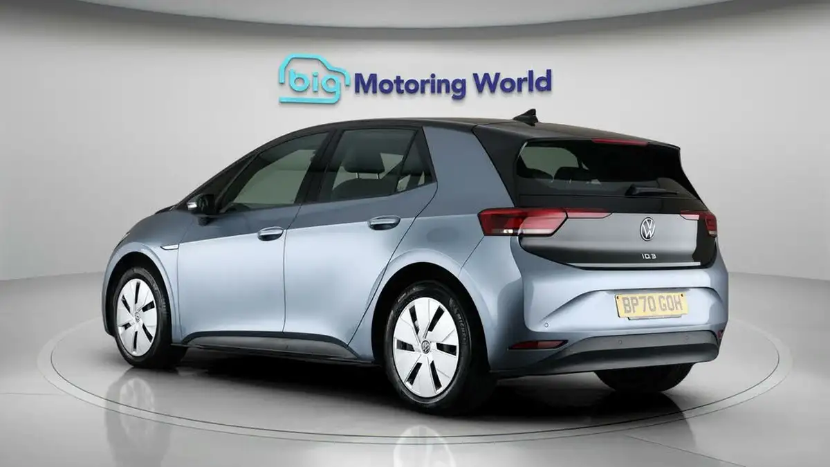 2020-volkswagen-id3-e-life-big-4