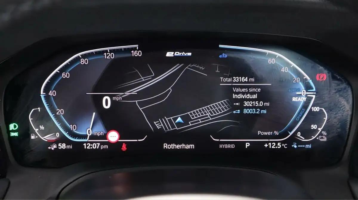 2022-bmw-3-series-20-330e-m-sport-pro-pack-saloon-4d-big-9