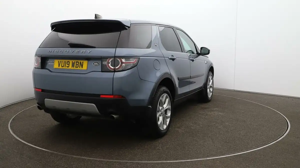2019-land-rover-discovery-sport-20sd4-hse-big-56