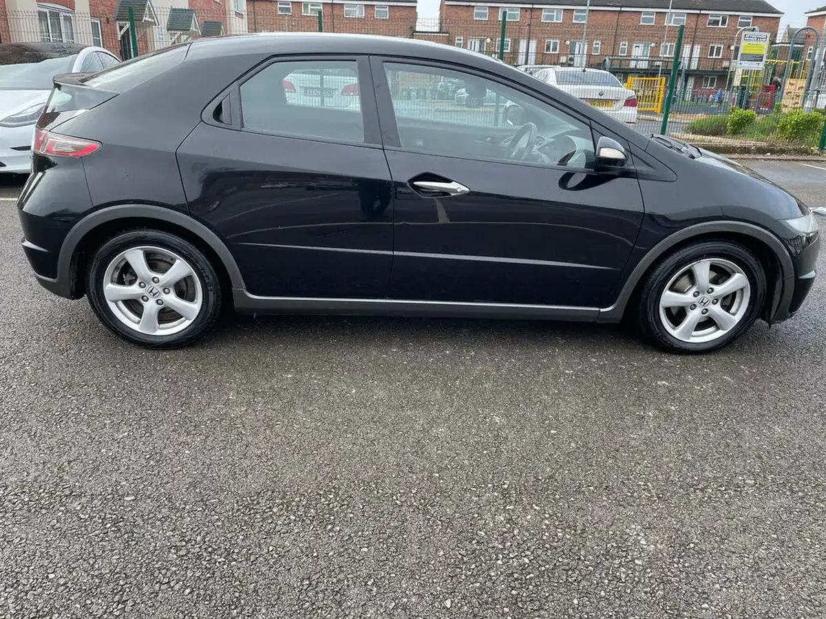 2009-honda-civic-18-se-138bhp-big-10