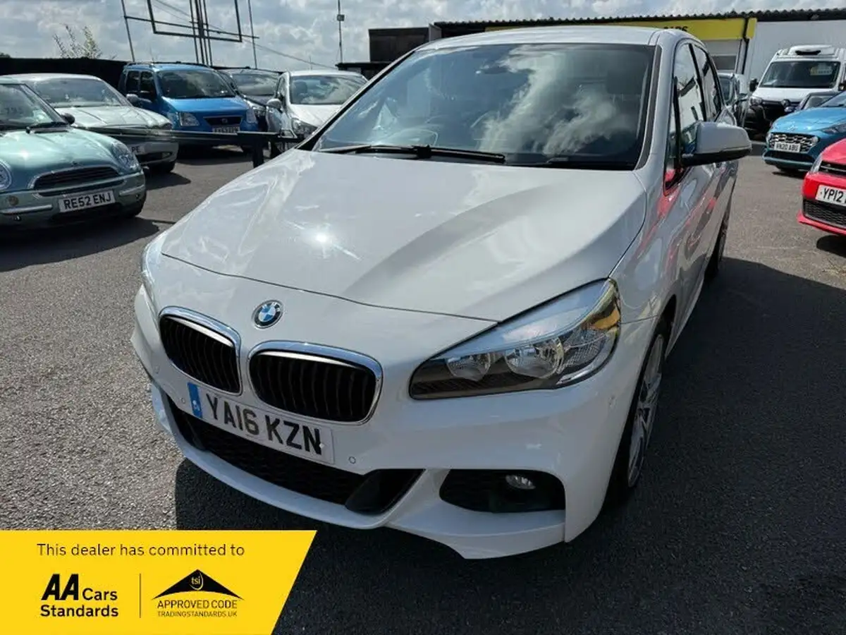 2016-bmw-2-series-20td-220d-xdrive-m-sport-active-tourer-5d-big-6